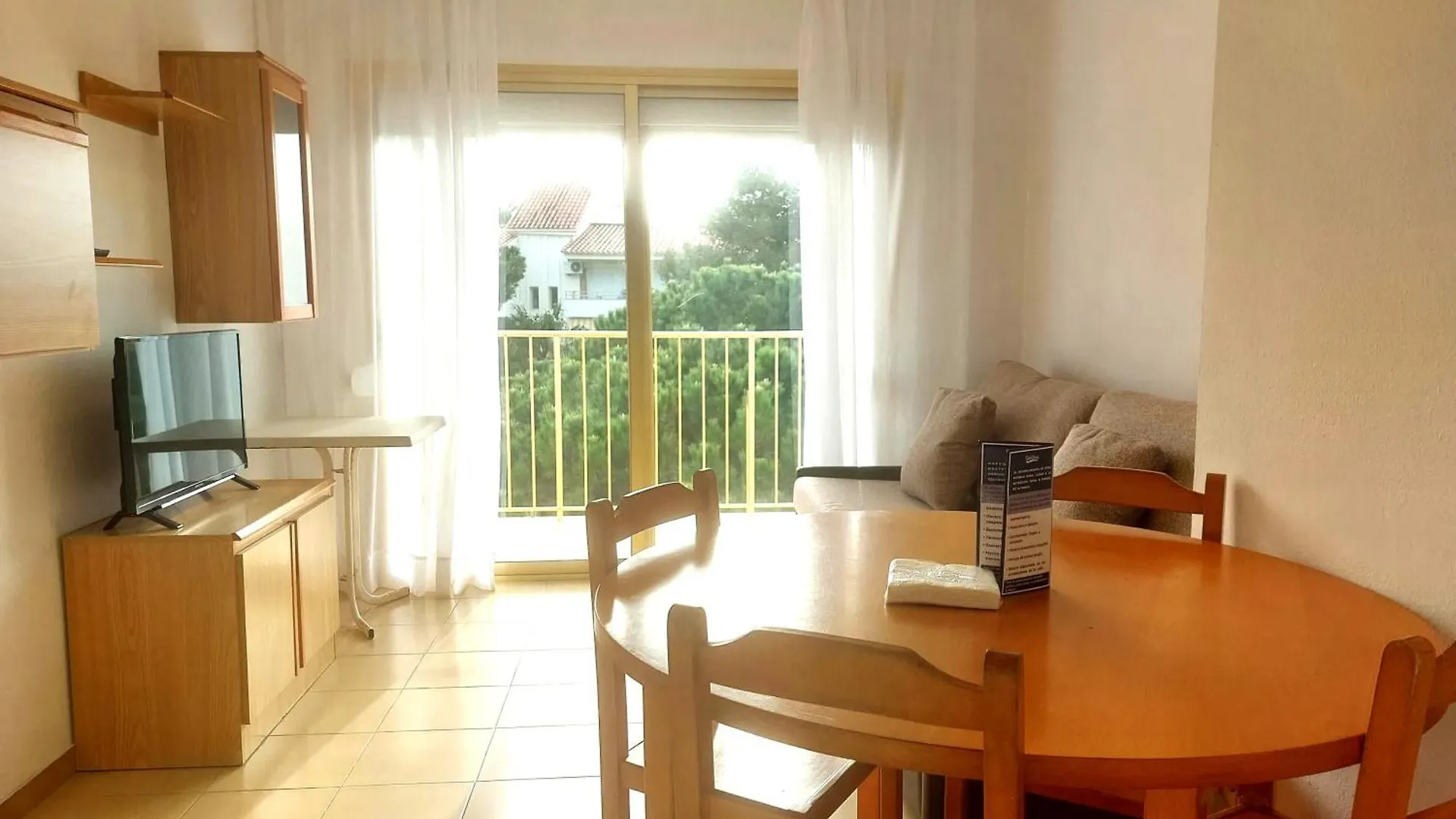 Rentalmar Playmar Cambrils 0*,
