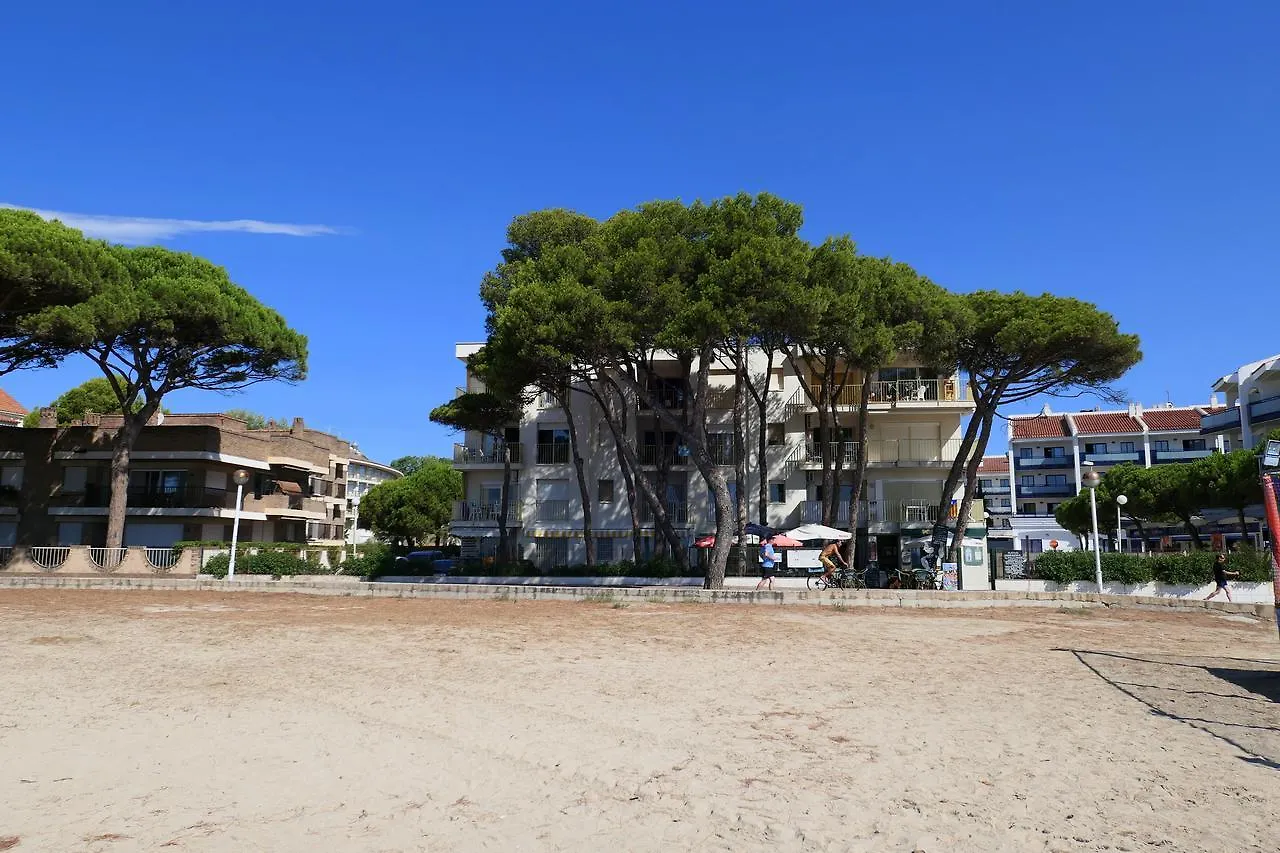 Rentalmar Playmar Cambrils 0*,  Spain